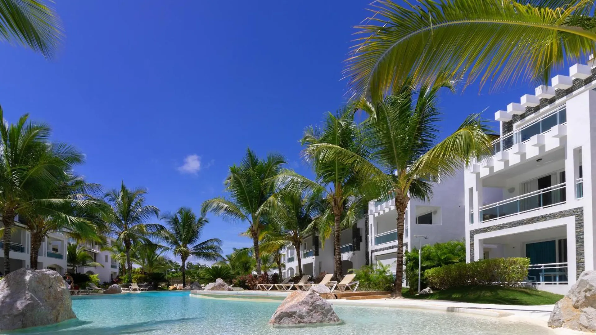 Caribbean Dream Condo Ac Wifi contacts